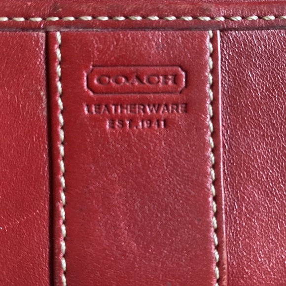 ♥️♥️COACH MINI ZIP COIN PURSE♥️♥️ - Picture 5 of 7